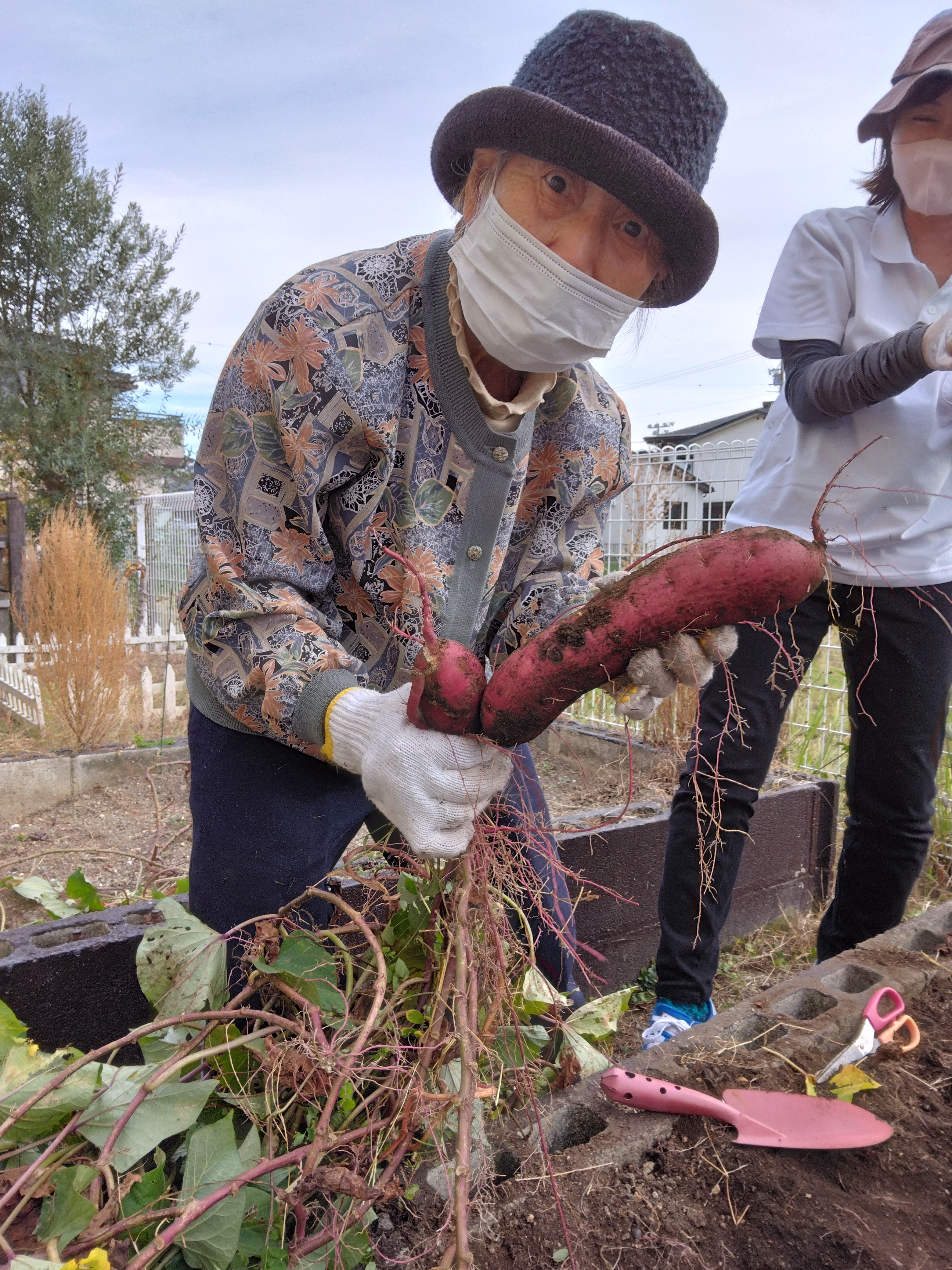 https://blog.magokorokaigo.com/staffblog/fujieda-dy/teruko%20.jpg