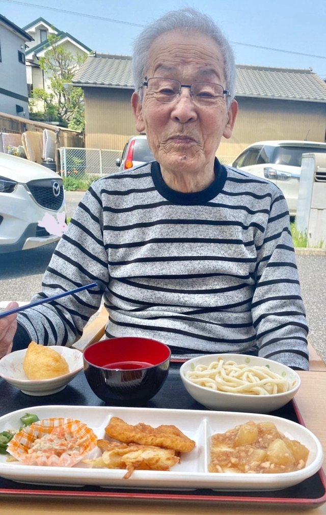 外食824.jpg