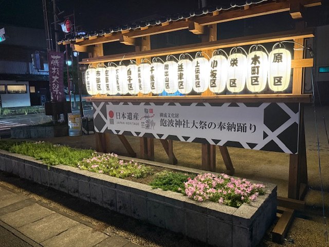 image2.jpg