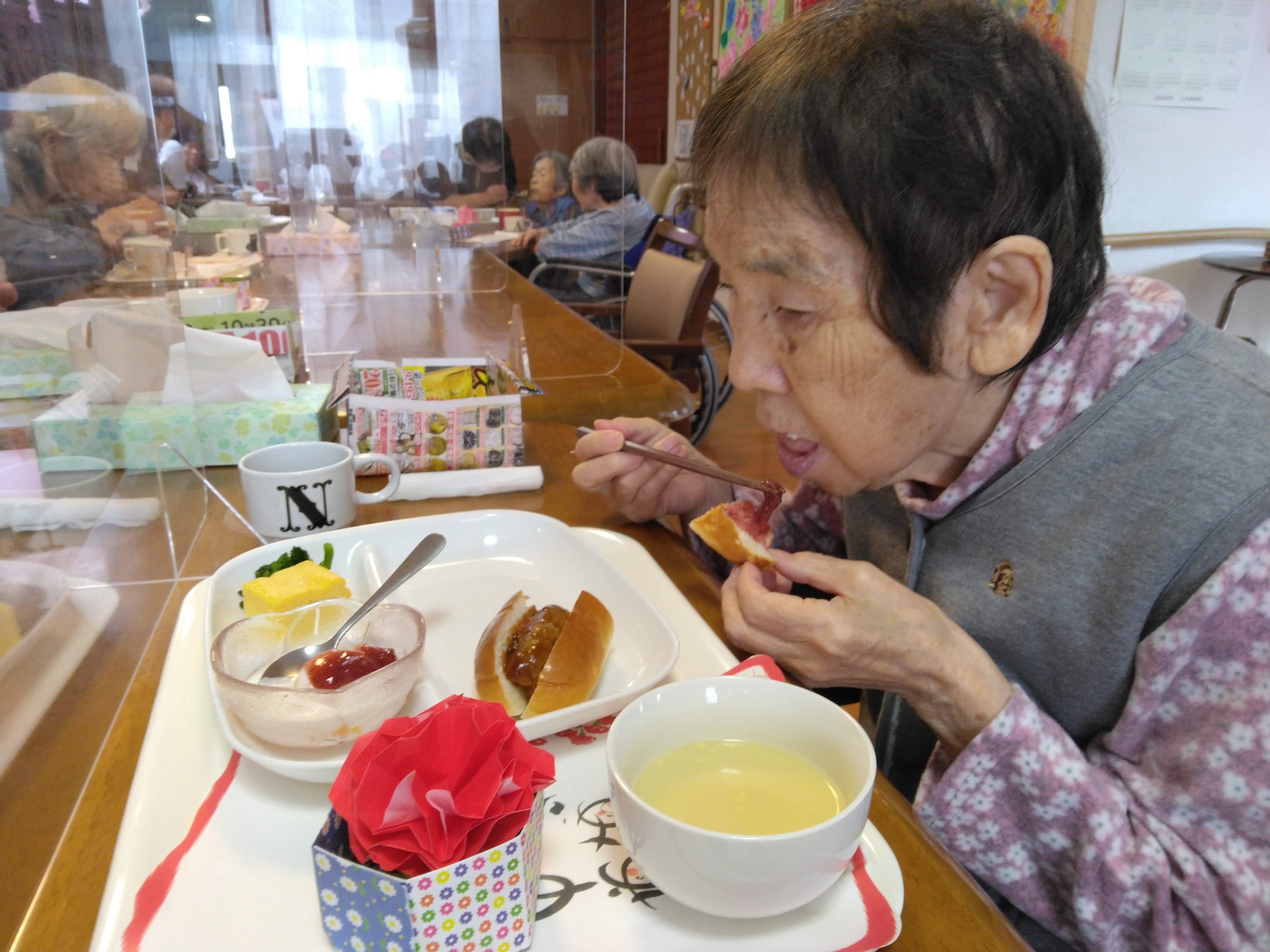 https://blog.magokorokaigo.com/staffblog/suneori-sh/IMG_20230515_120029.jpg